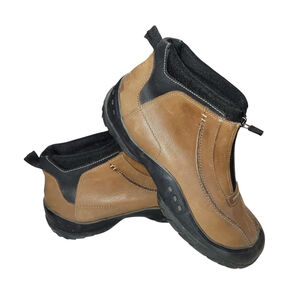 Clarks Muckers Low Zip Waterproof Boots Brown Leather Rugged Sole Mens Size 10M